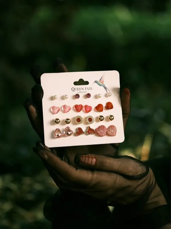 Серьги пусеты 12 пар &laquo;Сердечки&raquo;, свидание, миксы