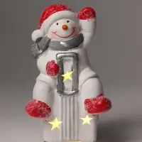 Фигура светодиодная &laquo;Снеговики с чемоданами&raquo; 5.5&times;8.7&times;15 см, керамика, МИКС