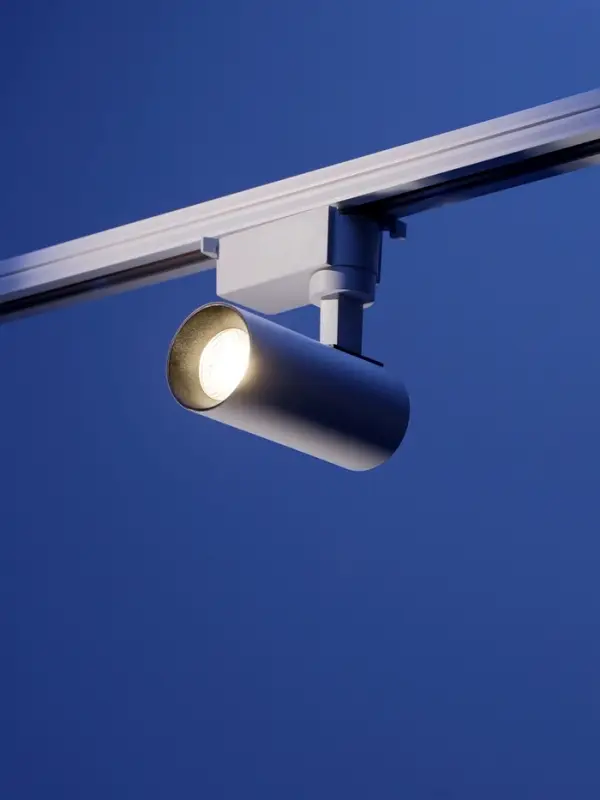 Трековый светильник Luazon lighting LTL-071, 10 Вт, 850 Лм, 4000К, белый, свечение нейтральное белое