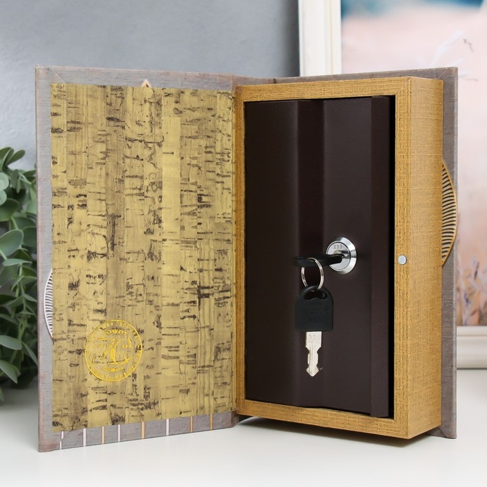 Сейф-книга дерево кожзам Сейф-книга дерево кожзам "Листья" 21х13х5 см