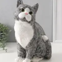 Фигурка (гипс) Кошка Серая. Высота 31,5 см, Ширина 16 см, Длина 24 см.