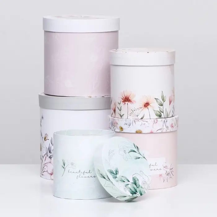 Набор шляпных подарочных коробок 5 в 1 &laquo;Цветочный&raquo;, 20&times;20&times;20‒14&times;14&times;14 см