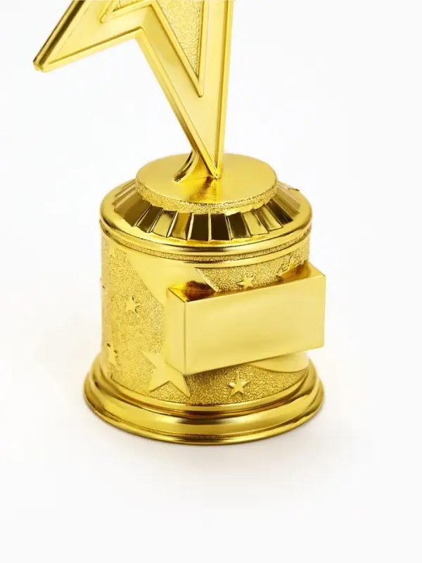 Кубок под нанесение, наградная фигура литая &laquo;Звезда&raquo;, золото, 16&times;8.5&times;6 см