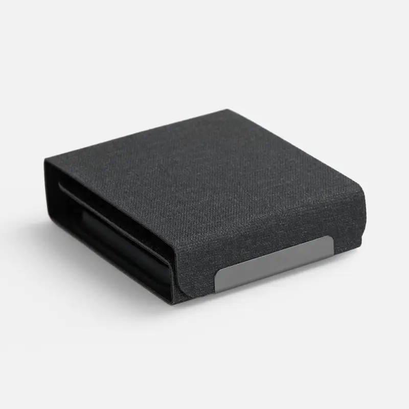 Складная станция беспроводной зарядки triFlex Light, черная Складная станция беспроводной зарядки triFlex Light, черная