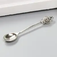 Сувенир кошельковый металл "Ложечка с короной" 5,7х1 см