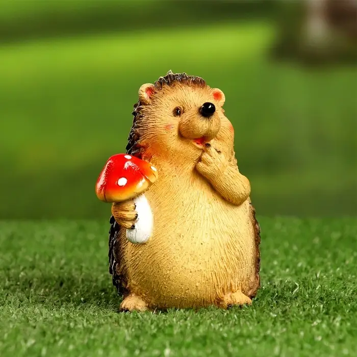 Садовая фигура из полистоуна &laquo;Ежик с мухомором&raquo;, 11&times;8&times;9 см