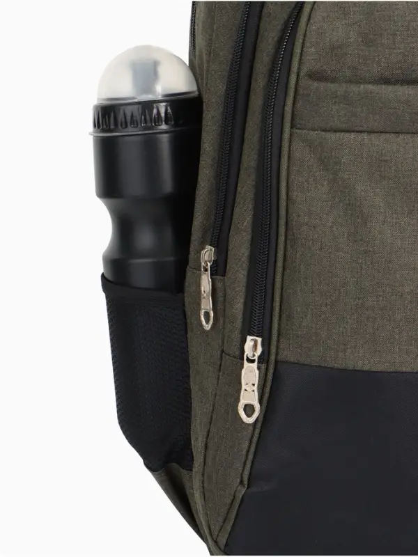 Рюкзак школьный на молнии, 2 отдела, 4 кармана, размер 32&times;15&times;47 см, хаки