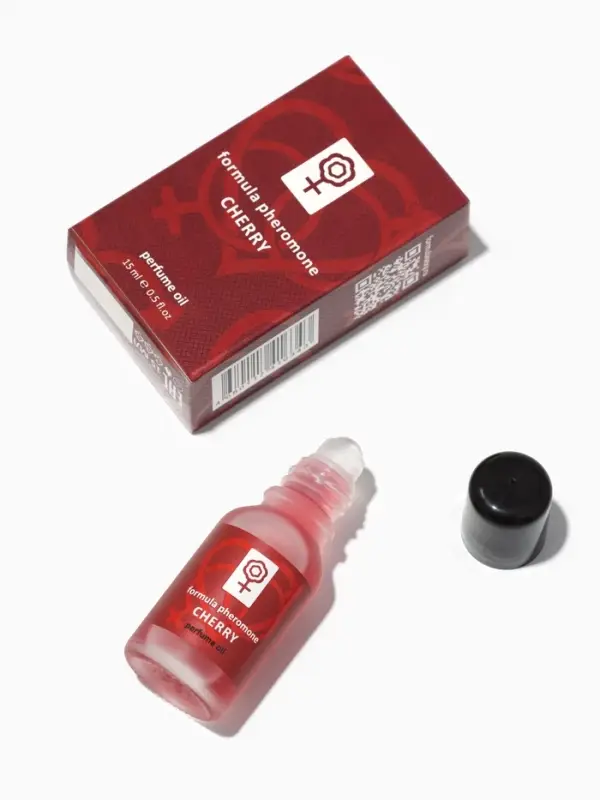 Парфюмерное масло женское с феромонами Formula Pheromone Cherry, 15 мл (по мотивам Cherry In The Air (Escada)