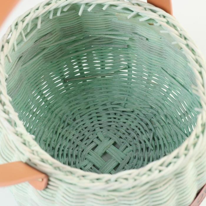 Корзина плетеная (ротанг), 15,5х15,5 см, 1 шт., светло-зелёный Корзина плетеная (ротанг), 15,5х15,5 см, 1 шт., светло-зелёный