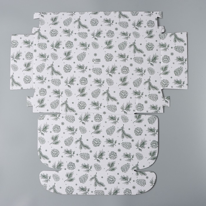 Коробка новогодняя складная «Шишки», белый, 27 х 21 х 9 см, Новый год Коробка новогодняя складная «Шишки», белый, 27 х 21 х 9 см, Новый год