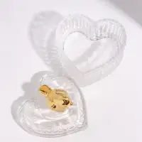 Шкатулка стеклянная &laquo;Золотой воробей на сердце&raquo;, 9.5&times;9&times;9.5 см