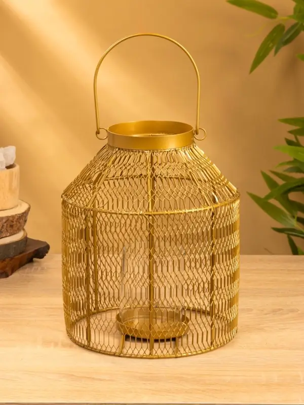 Подсвечник фонарь со стеклянной колбой 20х20х26 см, d 9 см, металл, цв. золото
