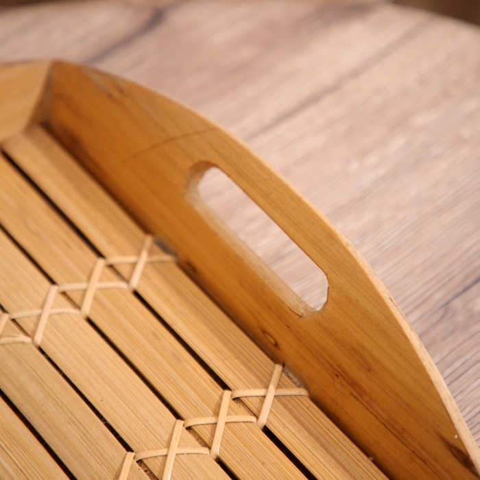 Поднос из бамбука 40х30х5 см Поднос из бамбука 40х30х5 см