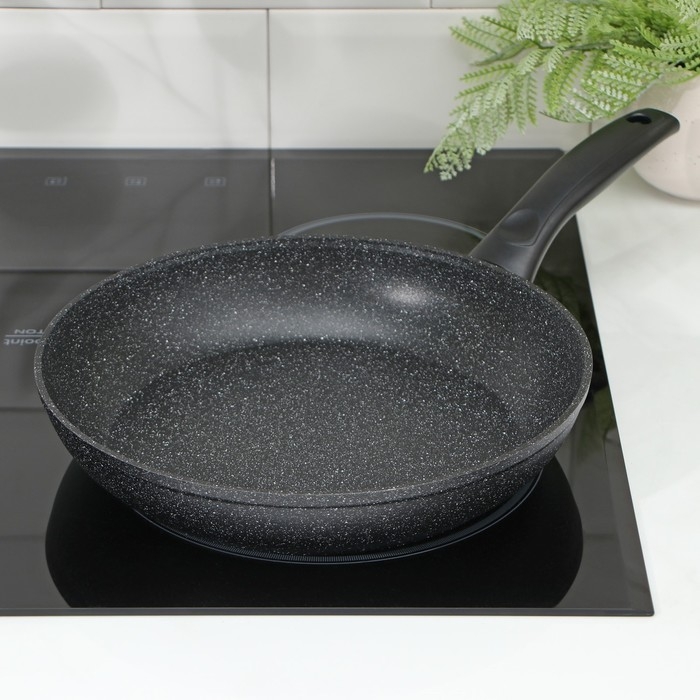 Сковорода Доляна «Элит», d=26 см, литой алюминий, антипригарное покрытие, цвет серый Сковорода Доляна «Элит», d=26 см, литой алюминий, антипригарное покрытие, цвет серый