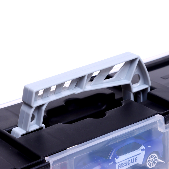 Грузовик «Перевозчик», в комплекте 10 машин и 2 вертолёта Грузовик «Перевозчик», в комплекте 10 машин и 2 вертолёта