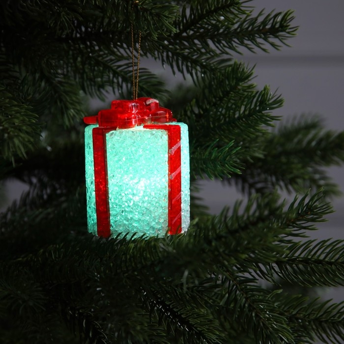 Светодиодная фигура «Подарок» 7.5 см, пластик, батарейки AG13х3 (в комплекте), свечение мульти (RGB)