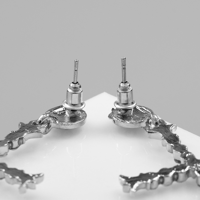 Серьги висячие со стразами «Крестики» грация, цвет белый в серебре, 6см Серьги висячие со стразами «Крестики» грация, цвет белый в серебре, 6см