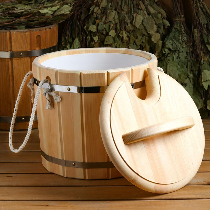 Запарник кедровый, 14 л , пластиковая вставка, с крышкой Запарник кедровый, 14 л , пластиковая вставка, с крышкой