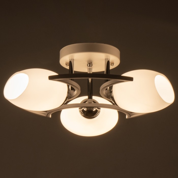 Люстра 2781/3 E27 40Вт бело-хромовый 49х49х25 см BayerLux Люстра 2781/3 E27 40Вт бело-хромовый 49х49х25 см BayerLux