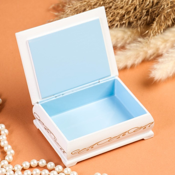 Шкатулка «Цветы в вазе», белая, 8×10,5 см, лаковая миниатюра Шкатулка «Цветы в вазе», белая, 8×10,5 см, лаковая миниатюра