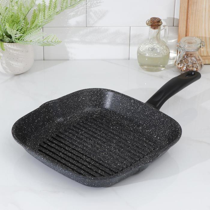 Сковорода-гриль квадратная Доляна, 26×26 см, антипригарное покрытие Сковорода-гриль квадратная Доляна, 26×26 см, антипригарное покрытие