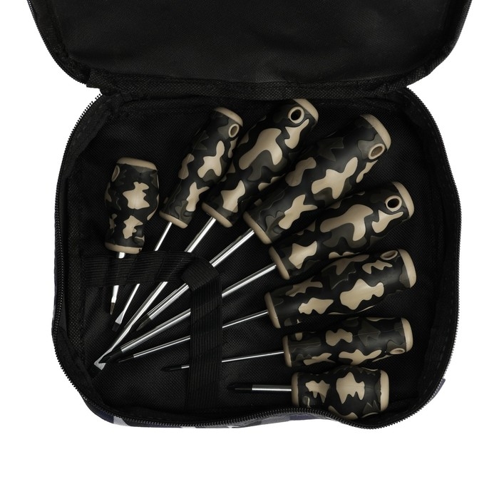 Набор отверток в сумке ТУНДРА, 2К рукоятки, PH0-1-2, SL3-5-6, 38 - 125 мм, 8 шт. Набор отверток в сумке ТУНДРА, 2К рукоятки, PH0-1-2, SL3-5-6, 38 - 125 мм, 8 шт.