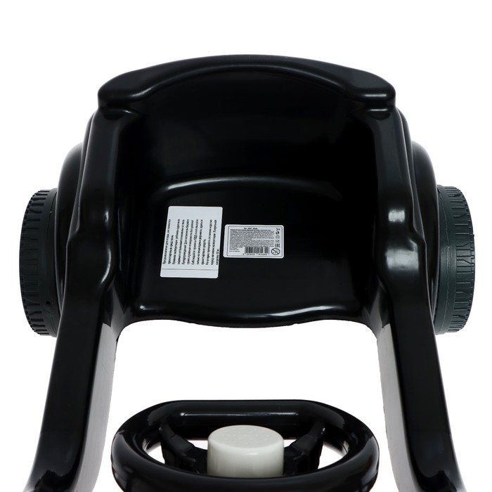 Машина-каталка педальная Cool Riders, с клаксоном, цвет чёрный Машина-каталка педальная Cool Riders, с клаксоном, цвет чёрный