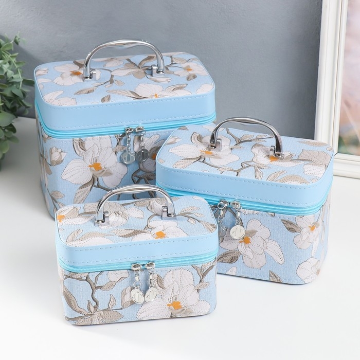 Шкатулка кожзам с зеркалом  Шкатулка кожзам с зеркалом "Цветы. Голубой" набор 3 шт 18х10х12,5 21х13х15,5 23х15х18,5 см