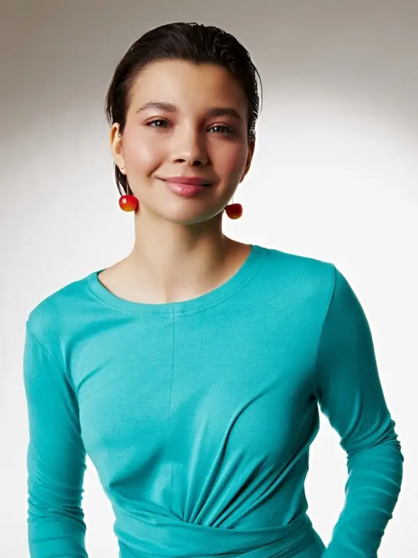 Серьги пластик &laquo;Ягодка&raquo;, вишня, красные в золоте