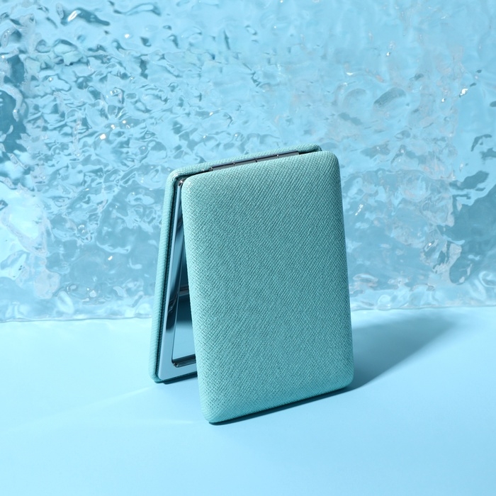 Зеркало складное «Блеск», 6,3 × 8,7 × 1,8 см, цвет голубой Зеркало складное «Блеск», 6,3 × 8,7 × 1,8 см, цвет голубой