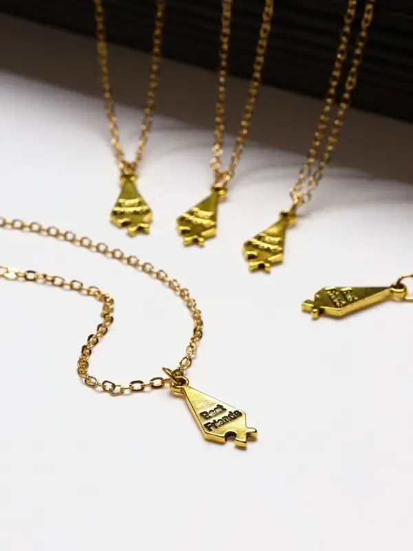 Кулоны парные на цепочке &laquo;Неразлучники. 5 пазлов&raquo;, L=45 см, набор 2 шт. цвет золото