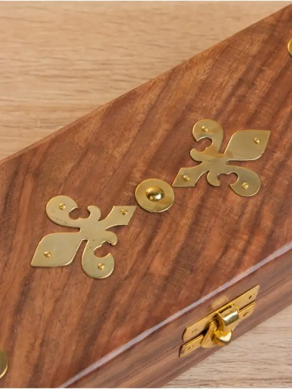 Шкатулка &laquo;Лилия&raquo;, 20&times;8&times;5 см, дерево шишам, латунь