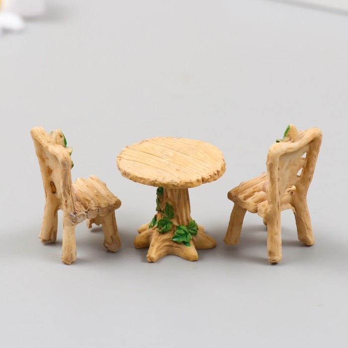 Фигурка для флорариума полистоун  Фигурка для флорариума полистоун "Стол со стульчиками цветочные" набор