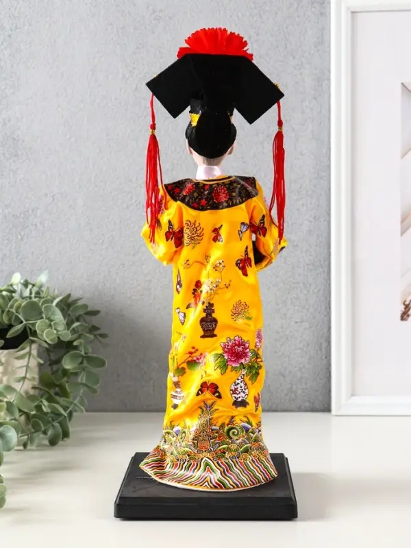 Кукла коллекционная &laquo;Китаянка в национальном платье&raquo;, 32&times;12.5&times;12.5 см