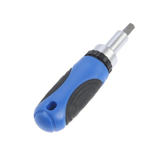 Вороток-отвертка с набором бит и головок ТУНДРА ВДОМ, реверс, 30 предметов Вороток-отвертка с набором бит и головок ТУНДРА ВДОМ, реверс, 30 предметов