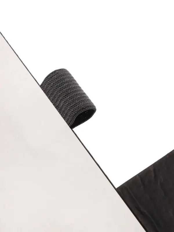 Ежедневник недатированный формат А5, с хлястиком, 128л, линия, пвх, Черный Ежедневник недатированный формат А5, с хлястиком, 128л, линия, пвх, Черный