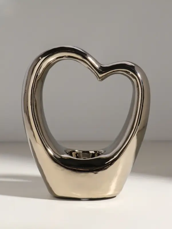 Подсвечник на 1 свечу &laquo;Сердце&raquo;, d=4 см, серебро, 14.5&times;6&times;17 см