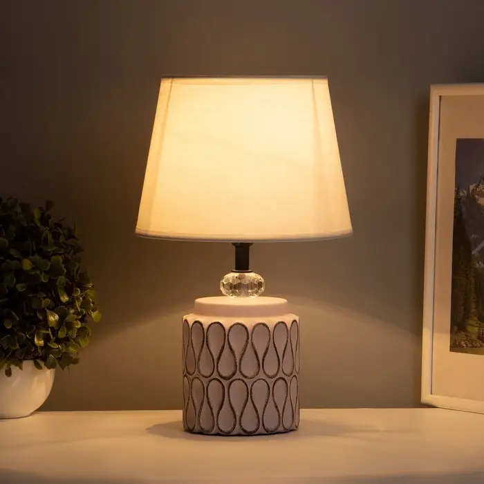 Лампа настольная RISALUX &laquo;Медитация&raquo;, Е14, 40 Вт, розовая, 20&times;20&times;35 см