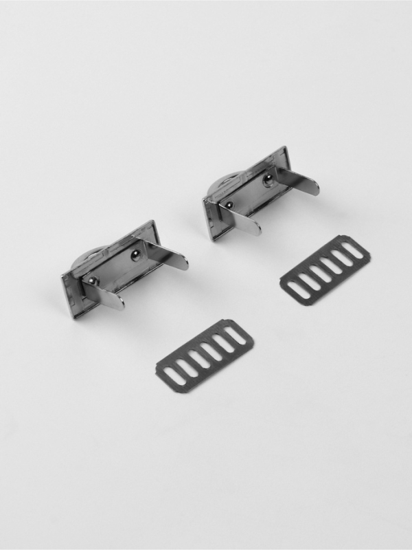 Крепления для ручек для сумки 2шт 3*1,3*1,3см на прокол металл серебряный АУ