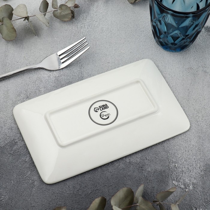 Блюдо керамическое Дорого внимание «Flower, 20,5 х 12,5 х 1,8 см Блюдо керамическое Дорого внимание «Flower, 20,5 х 12,5 х 1,8 см