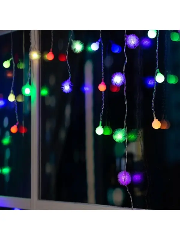 Гирлянда &laquo;Бахрома&raquo; 1.8&times;0.5 м с насадками &laquo;Шарики и ёжики&raquo;, IP20, прозрачная нить, 48 LED, свечение мульти (RG/RB), мигание, 220 В