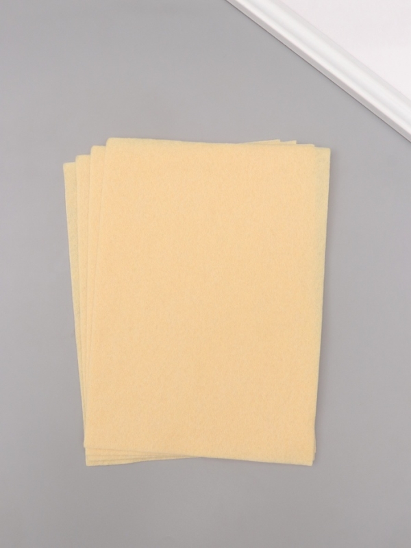 Фетр мягкий 1.5 мм Фетр мягкий 1.5 мм "Бежевый" набор 4 листа 15х20 см