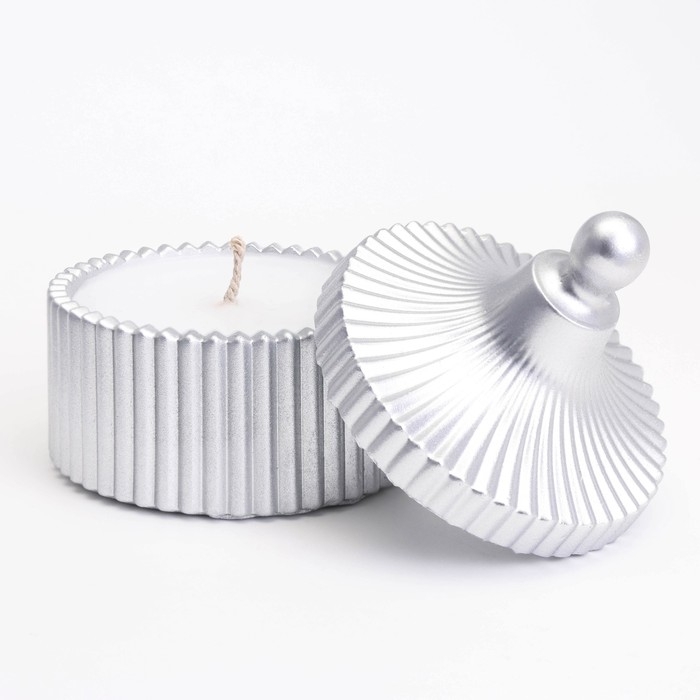 Свеча Свеча "Купол" в подсвечнике с узкими гранями из гипса с крышкой,7,5х9 см,серебро