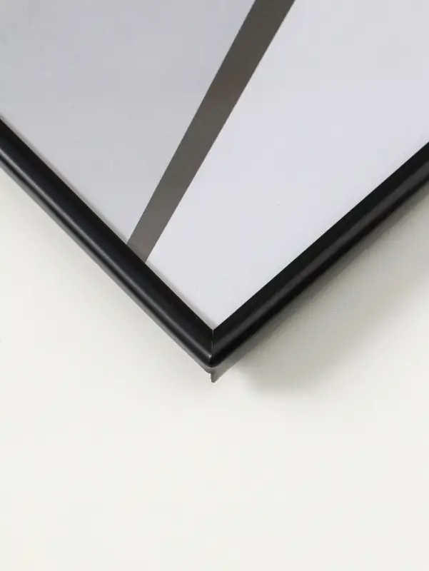 Фоторамка металл на 1 фото 15х20 см Фоторамка металл на 1 фото 15х20 см "Классик" чёрная 1,5х15,8х20,8 см