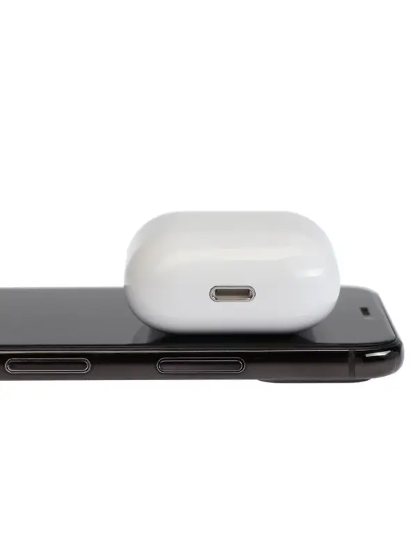 Наушники беспроводные Windigo W22, TWS, вкладыши, Bluetooth 5.0, 40/500 мАч, сенсор, белые глянцевые Наушники беспроводные Windigo W22, TWS, вкладыши, Bluetooth 5.0, 40/500 мАч, сенсор, белые глянцевые
