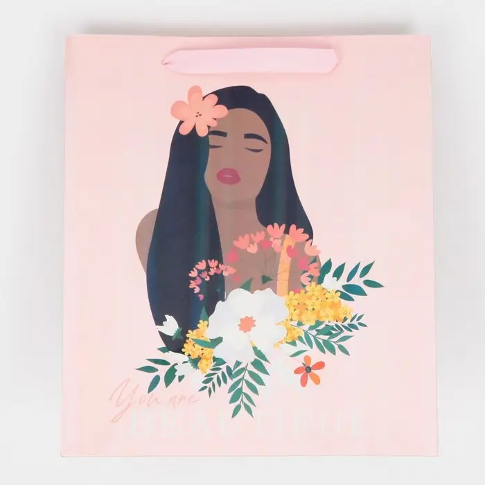 Пакет подарочный ламинированный, упаковка, «Ты красивая», радужная голография, ML 23 х 27 х 11.5 см