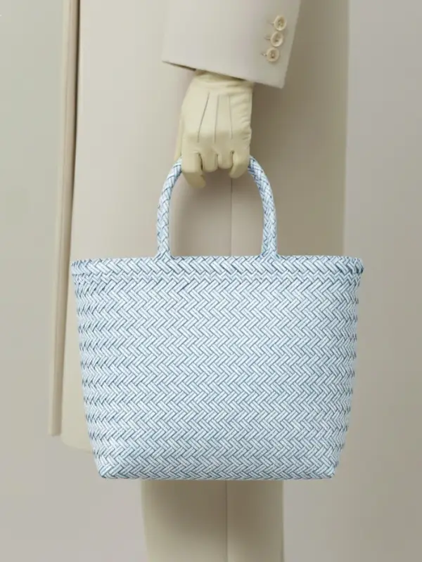 Сумка плетёная, 30&times;15&times;35 см, пластик, бело-голубая