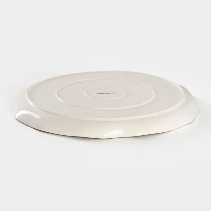 Тарелка Доляна &laquo;Млечный путь&raquo;, d=25 см, фарфор, белая в крапинку