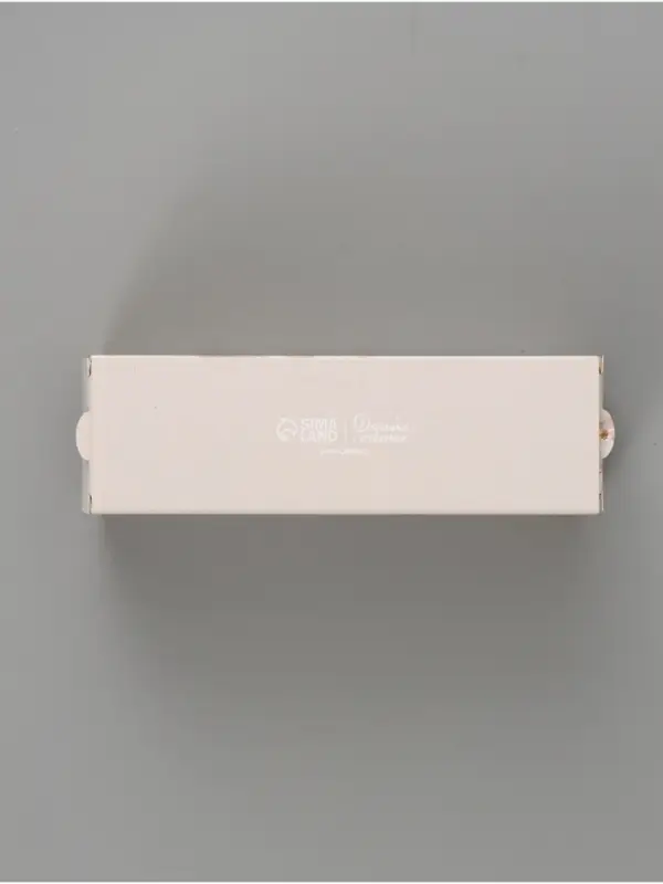 Коробка подарочная с окном &laquo;С любовью&raquo;, 18&times;5.5&times;5.5 см, самосборная