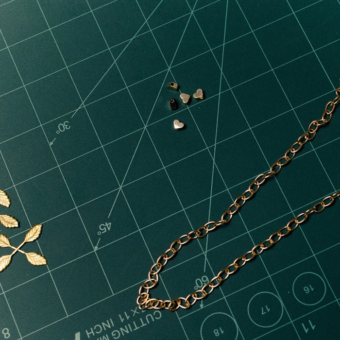 Бусина-разделитель родированная «Сердечко», 6×6 мм, d(вн.)=2мм, цвет золото Бусина-разделитель родированная «Сердечко», 6×6 мм, d(вн.)=2мм, цвет золото